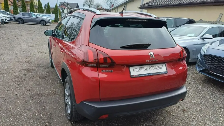 PEUGEOT 2008 -