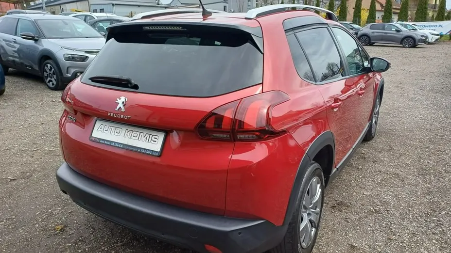 PEUGEOT 2008 -