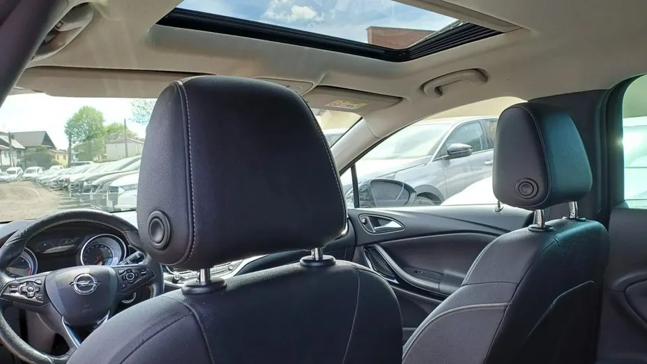 OPEL Astra -