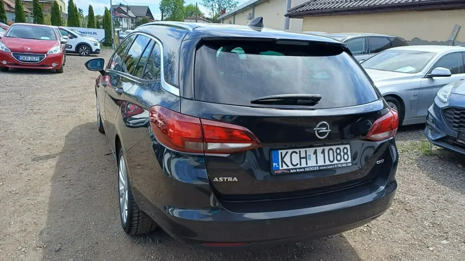 OPEL Astra -