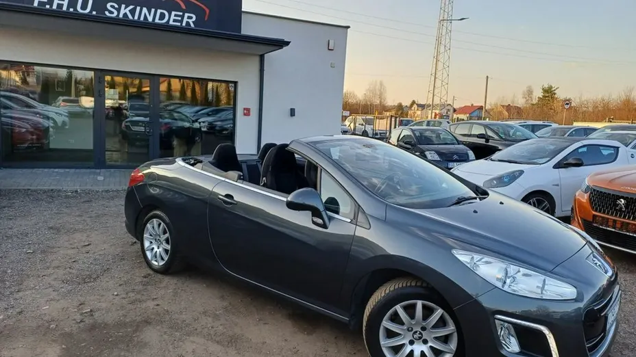 PEUGEOT 308 -
