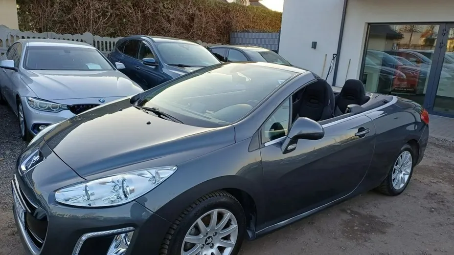 PEUGEOT 308 -