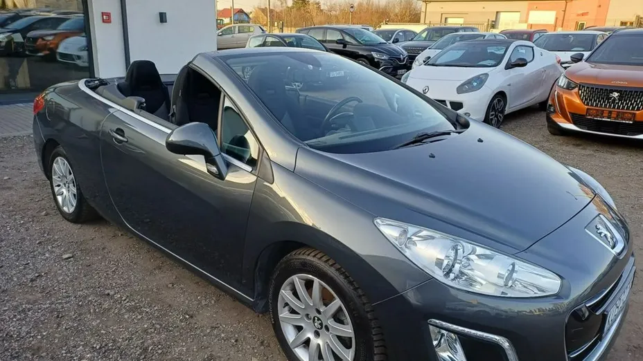 PEUGEOT 308 -