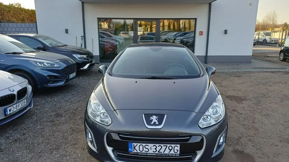 PEUGEOT 308 -