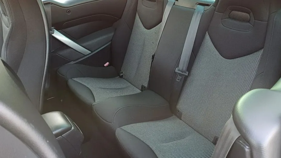 PEUGEOT 308 -