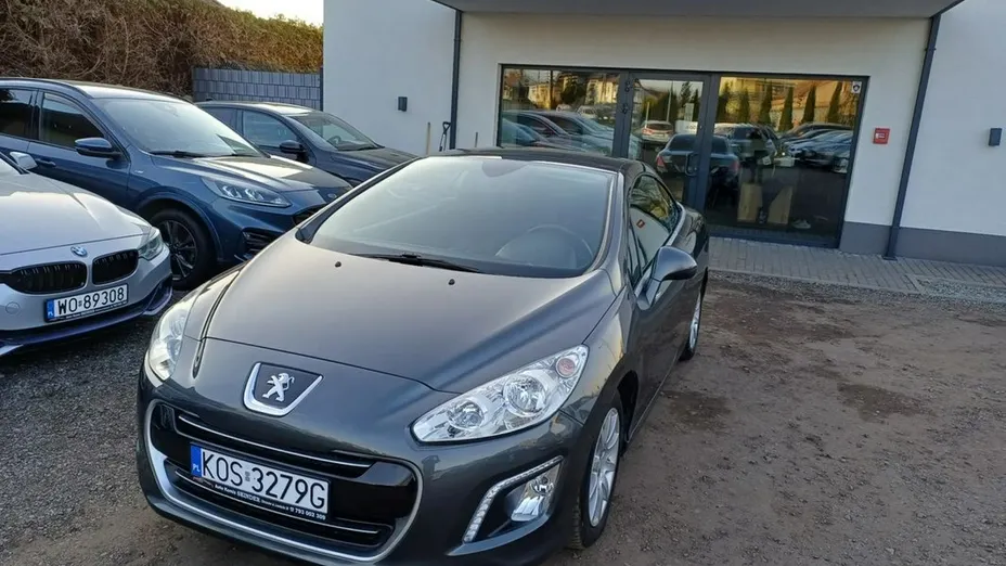PEUGEOT 308 -