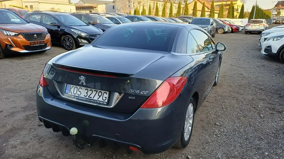 PEUGEOT 308 -
