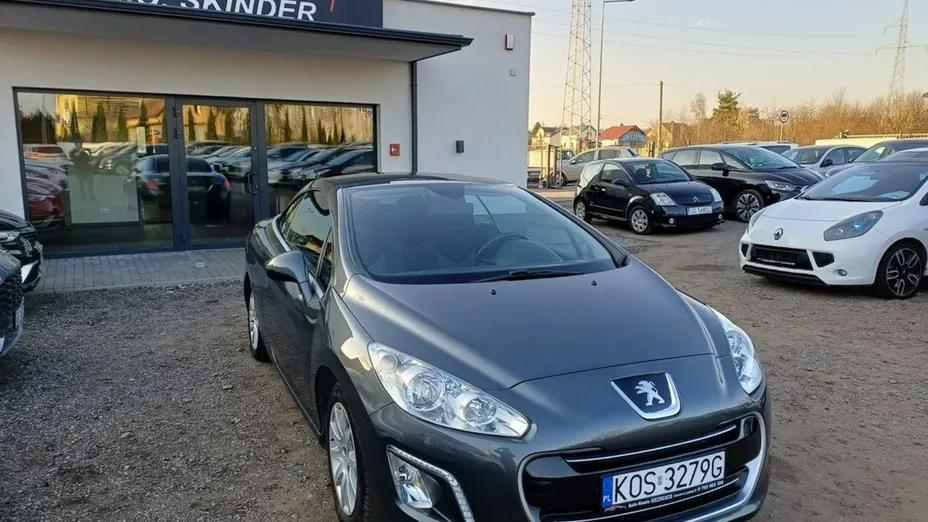 PEUGEOT 308 -