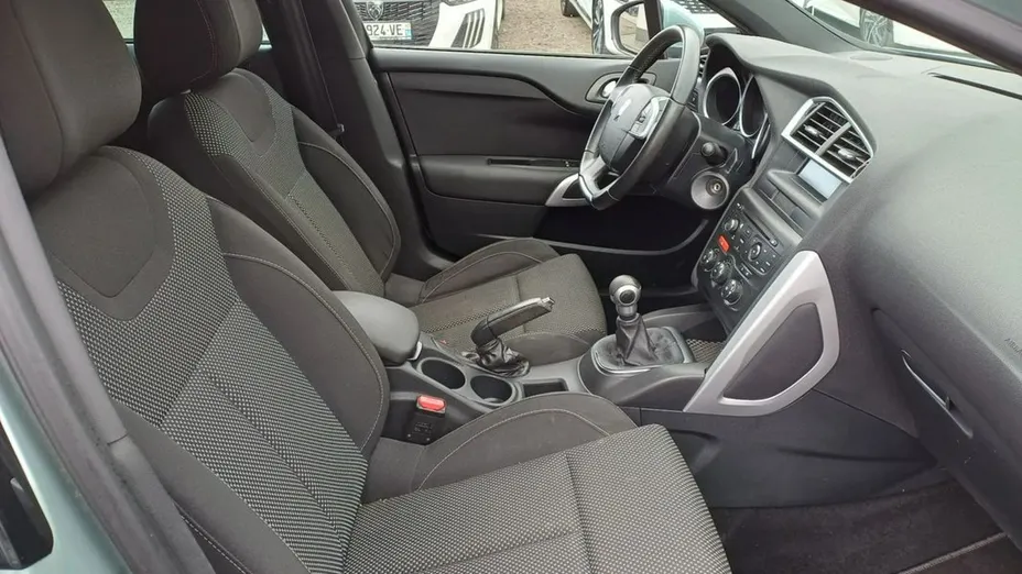 CITROEN DS4 -