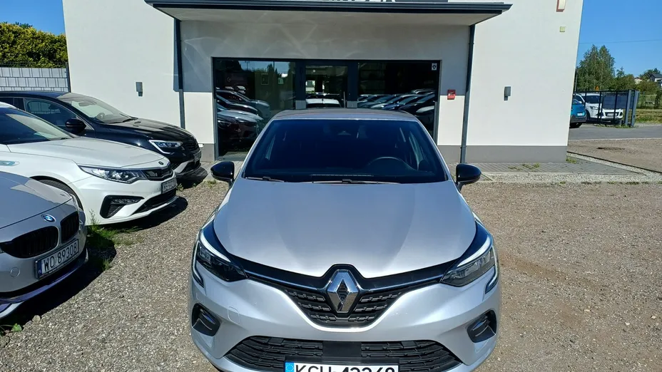 RENAULT Clio -
