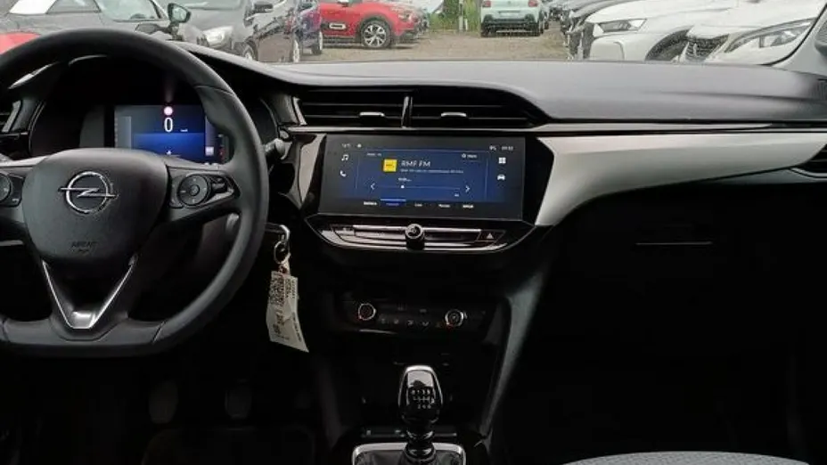 OPEL Corsa -