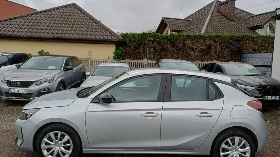 OPEL Corsa -