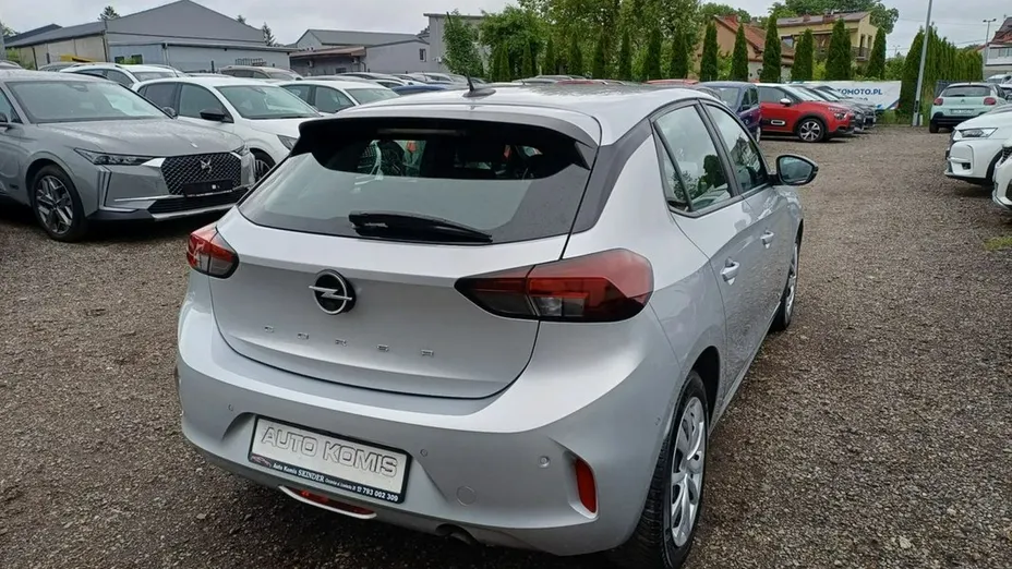 OPEL Corsa -