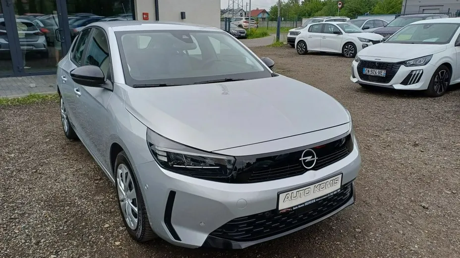 OPEL Corsa -