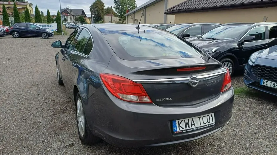 OPEL Insignia -