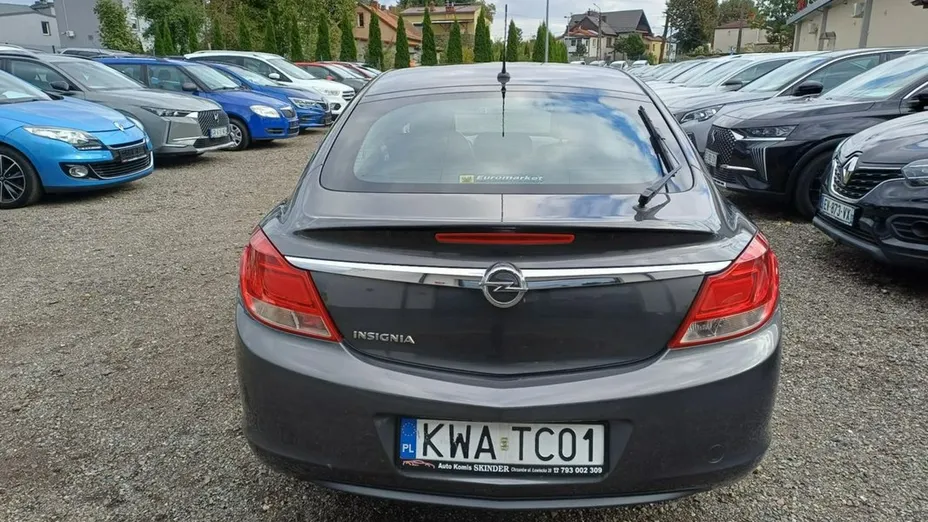 OPEL Insignia -