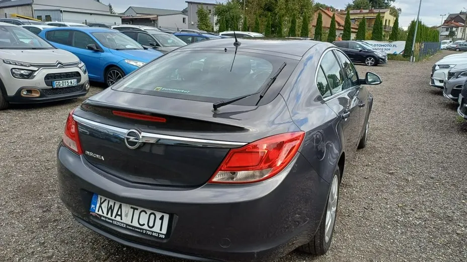 OPEL Insignia -