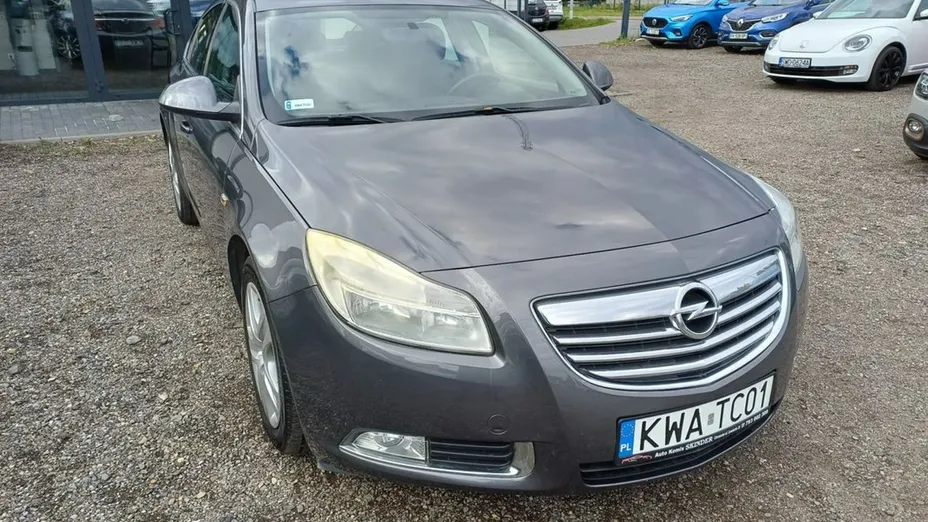 OPEL Insignia -