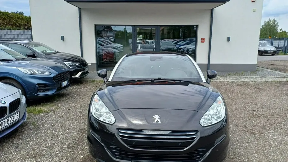 PEUGEOT RCZ -