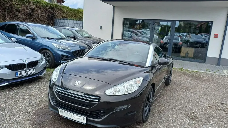 PEUGEOT RCZ -