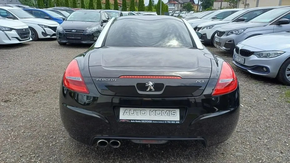PEUGEOT RCZ -