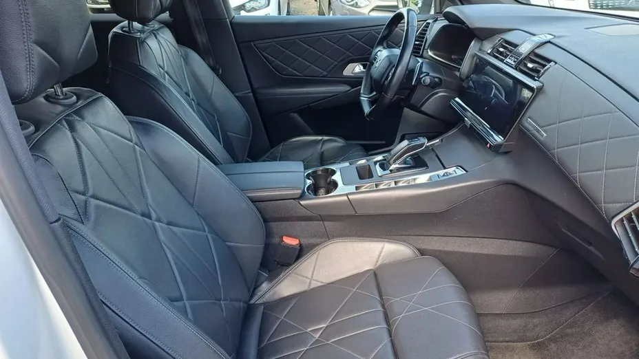 DS 7 Crossback -
