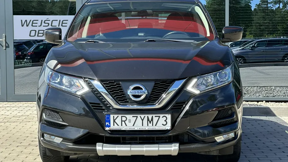 NISSAN Qashqai -