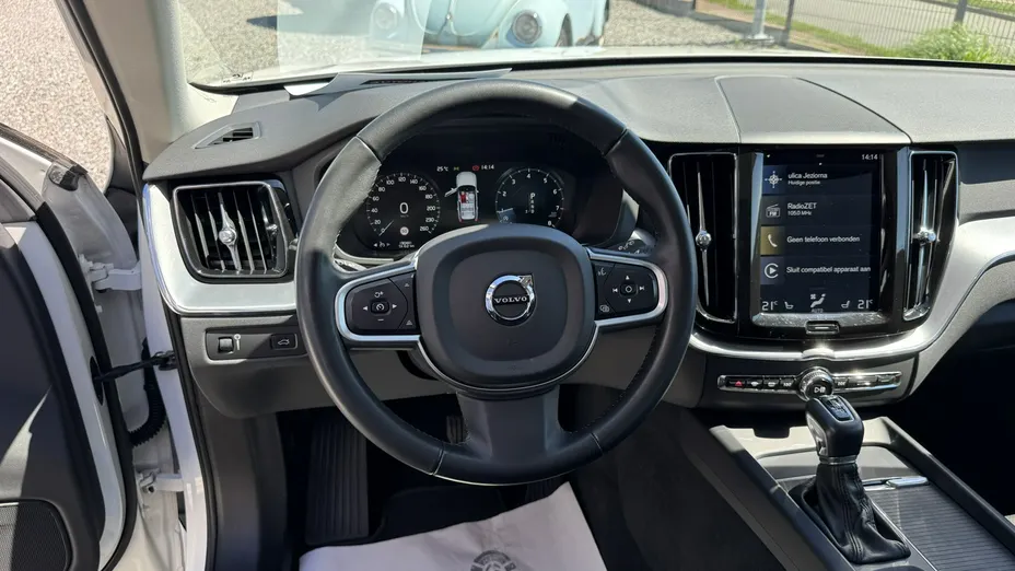 VOLVO XC60 -