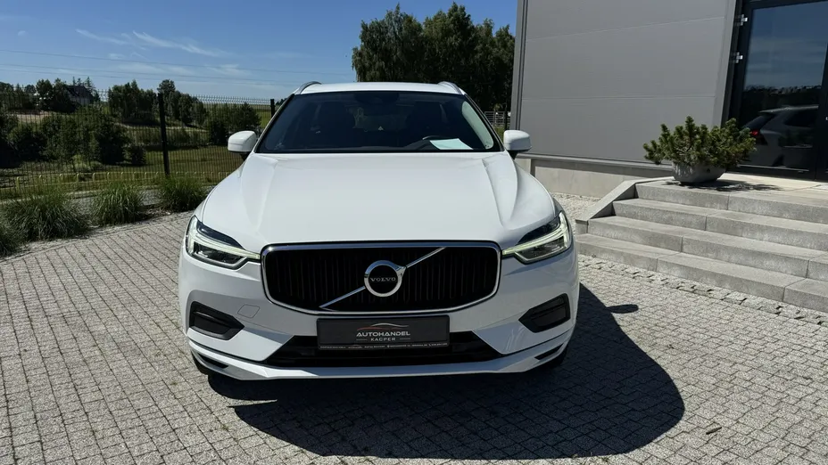 VOLVO XC60 -