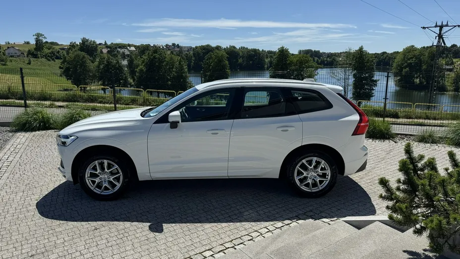 VOLVO XC60 -