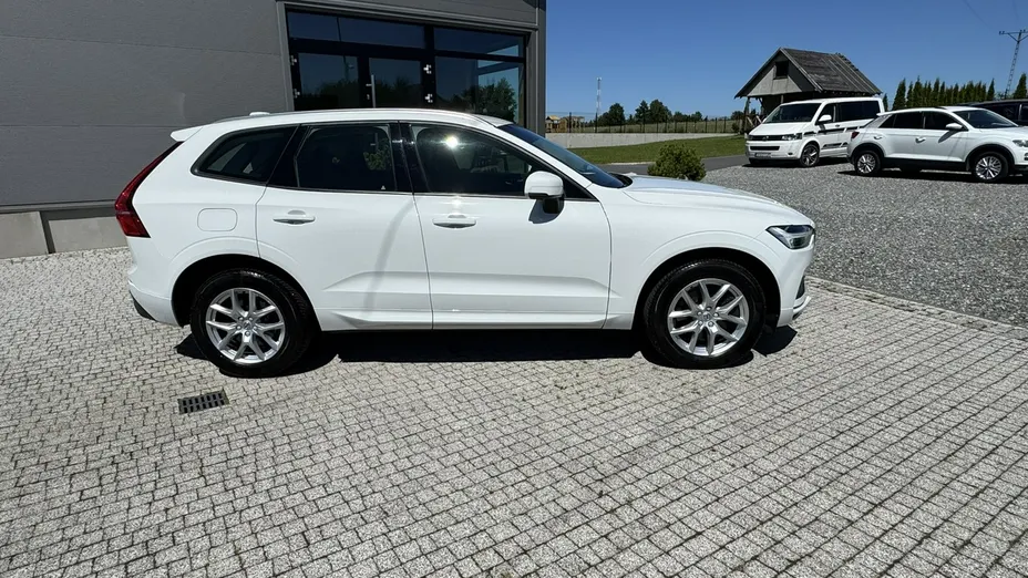 VOLVO XC60 -