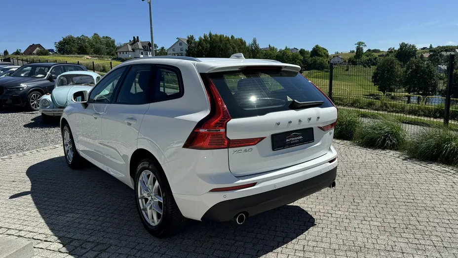 VOLVO XC60 -