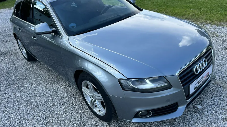 AUDI A4 Avant -