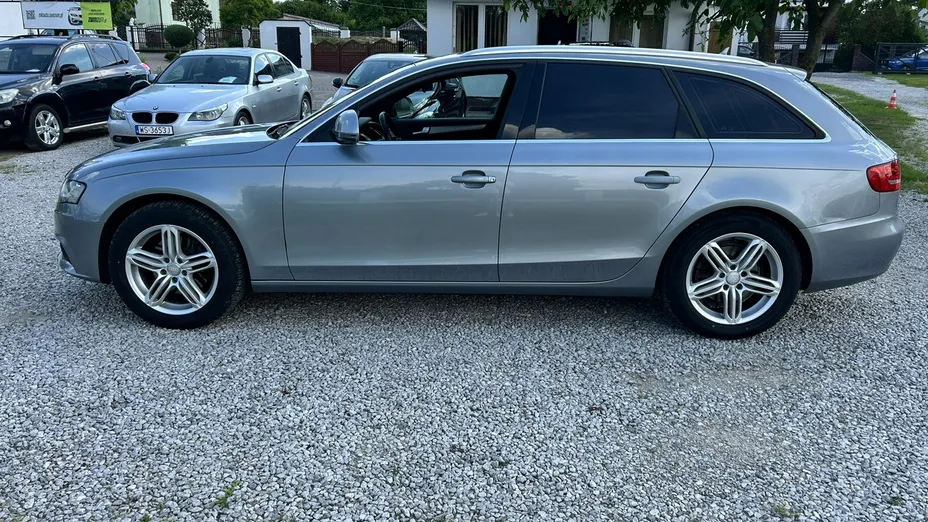AUDI A4 Avant -