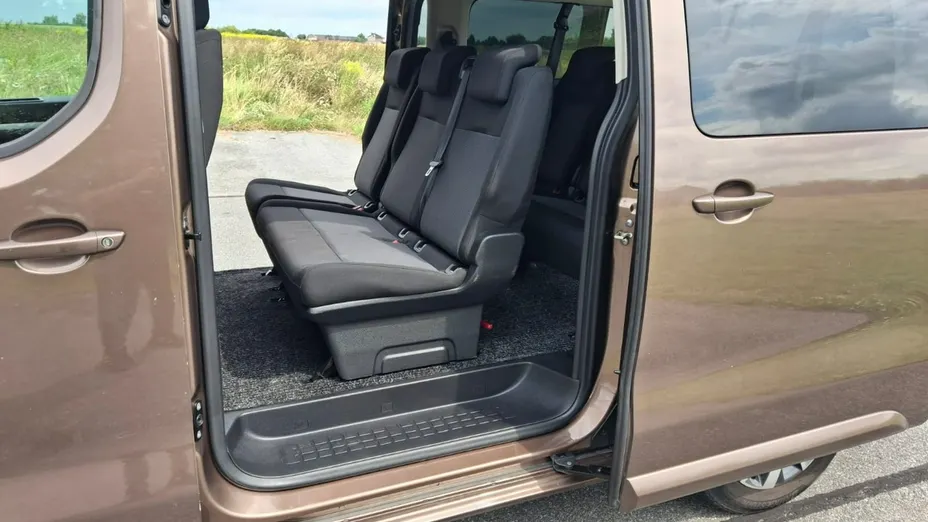 TOYOTA Proace -