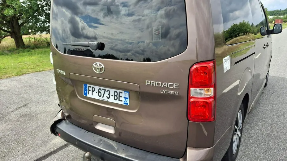TOYOTA Proace -