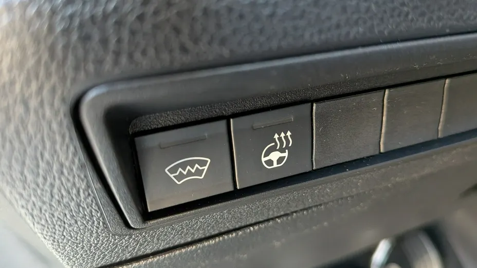 PEUGEOT Partner -