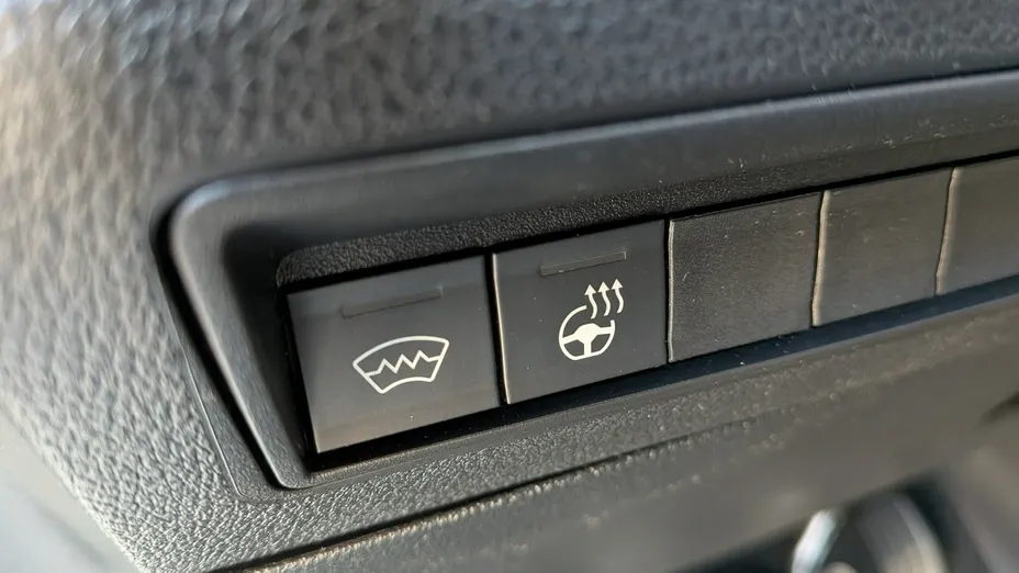 PEUGEOT Partner -