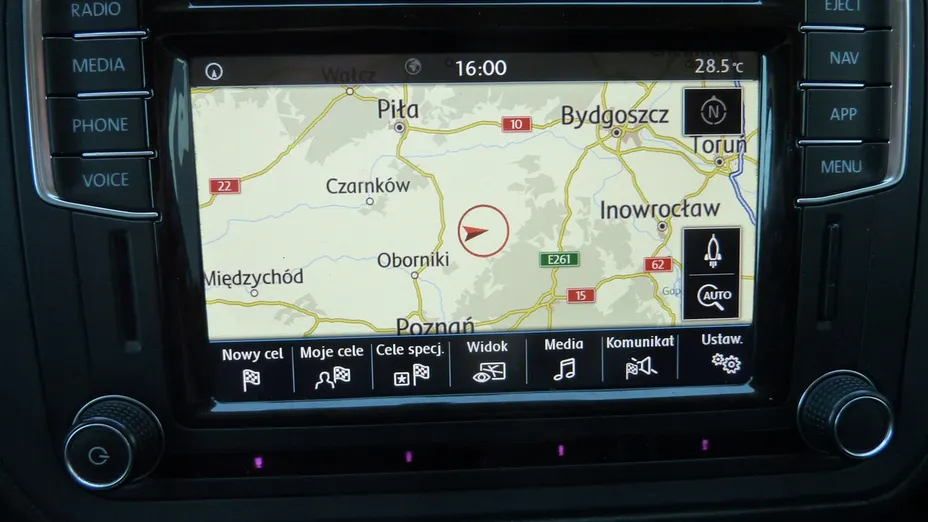 VOLKSWAGEN Caddy -