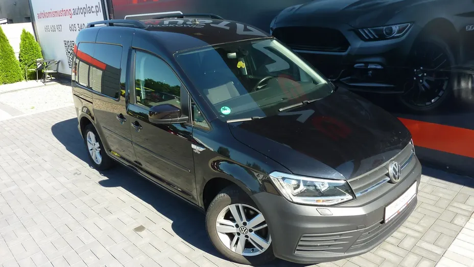 VOLKSWAGEN Caddy -