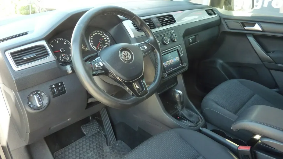 VOLKSWAGEN Caddy -