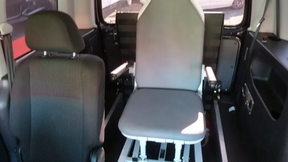 VOLKSWAGEN Caddy -