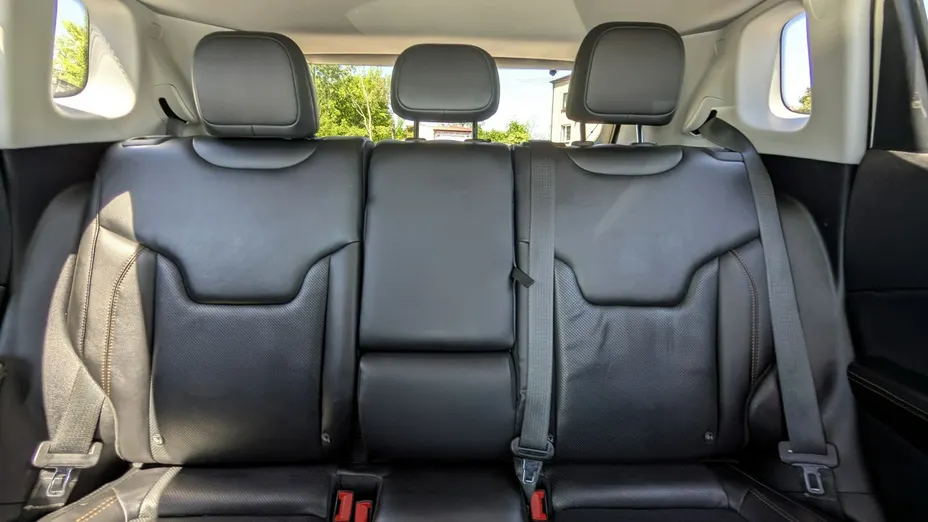 JEEP Compass -