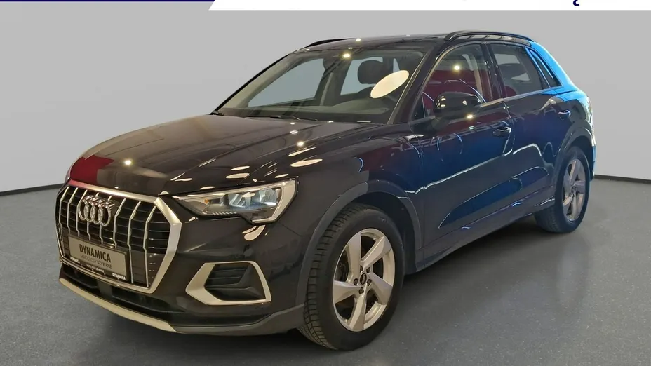 AUDI Q3 -