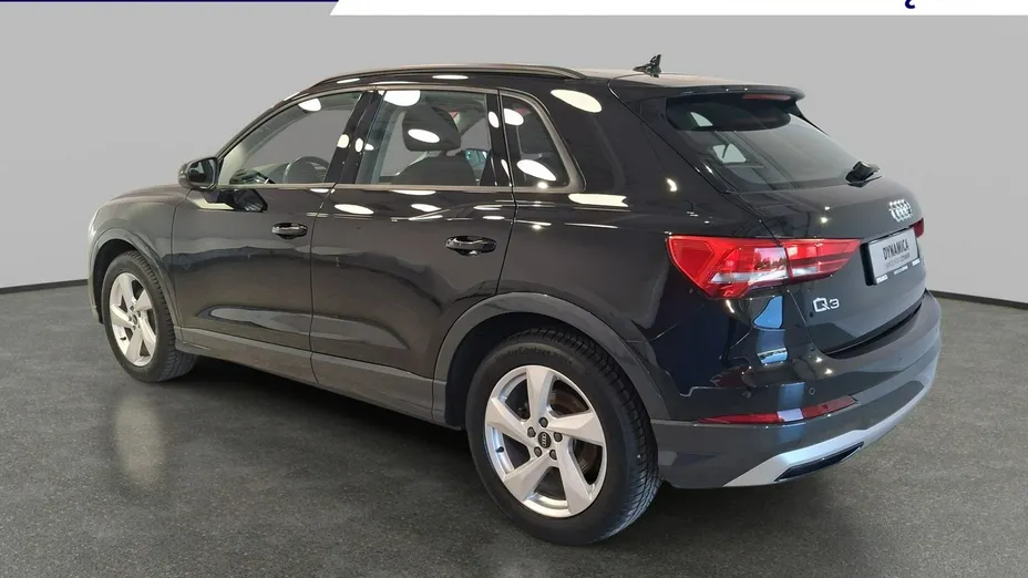 AUDI Q3 -