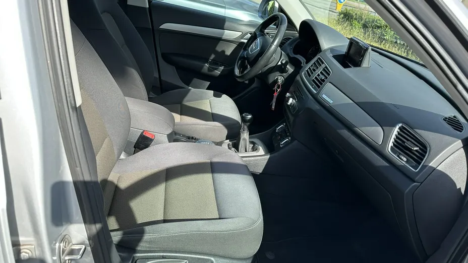 AUDI Q3 -
