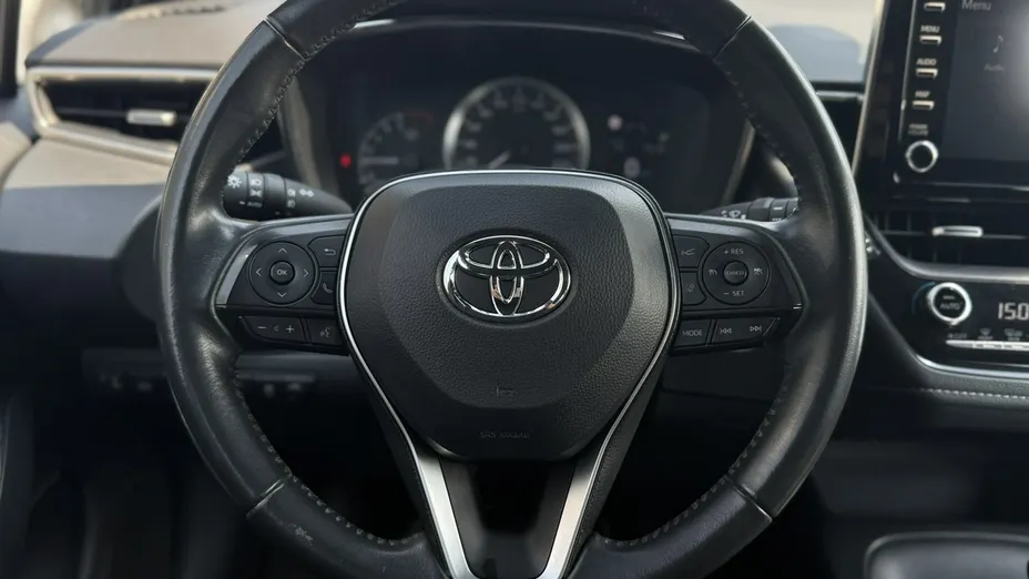 TOYOTA Corolla -
