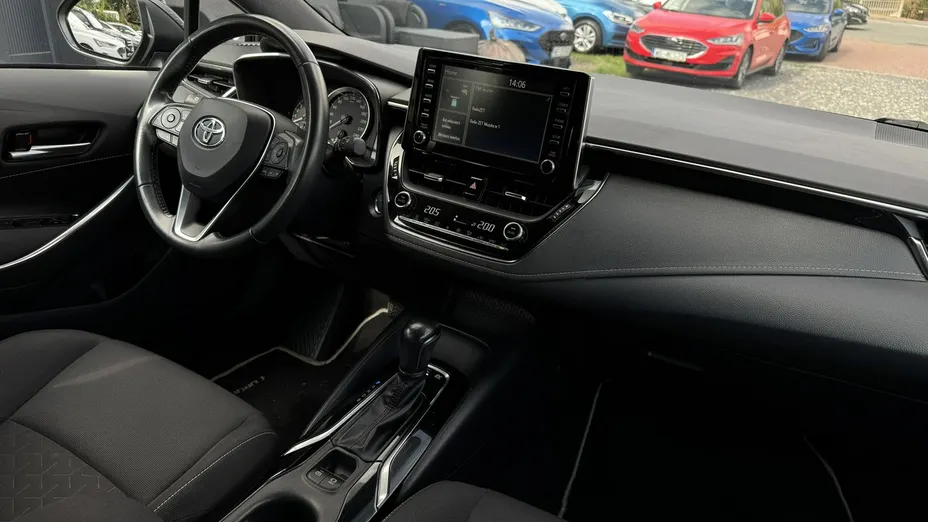 TOYOTA Corolla -