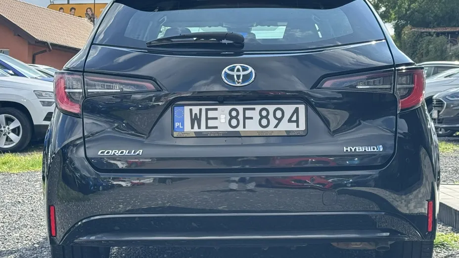 TOYOTA Corolla -
