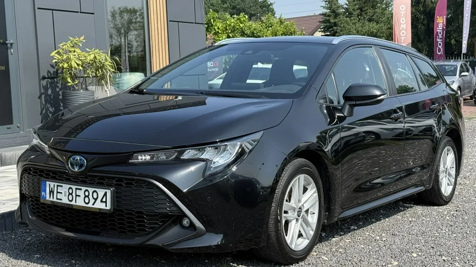 TOYOTA Corolla -